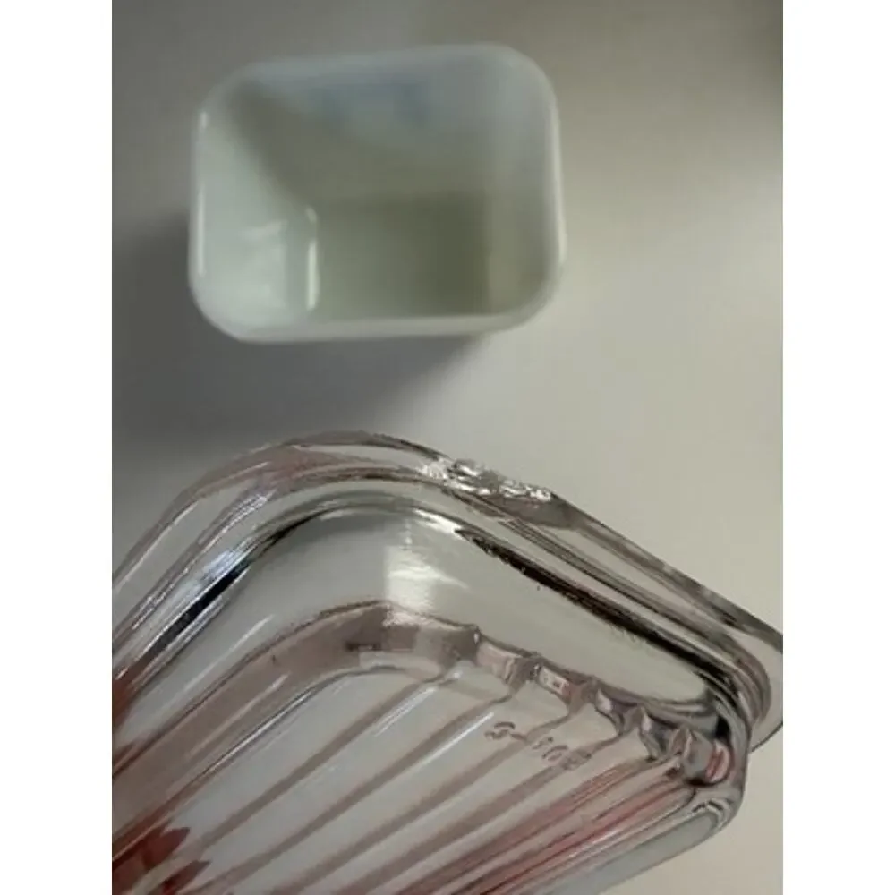 Vintage Pyrex Blue Snowflake Refrigerator Dish 501 with Glass Lid 1 1/2 Cup